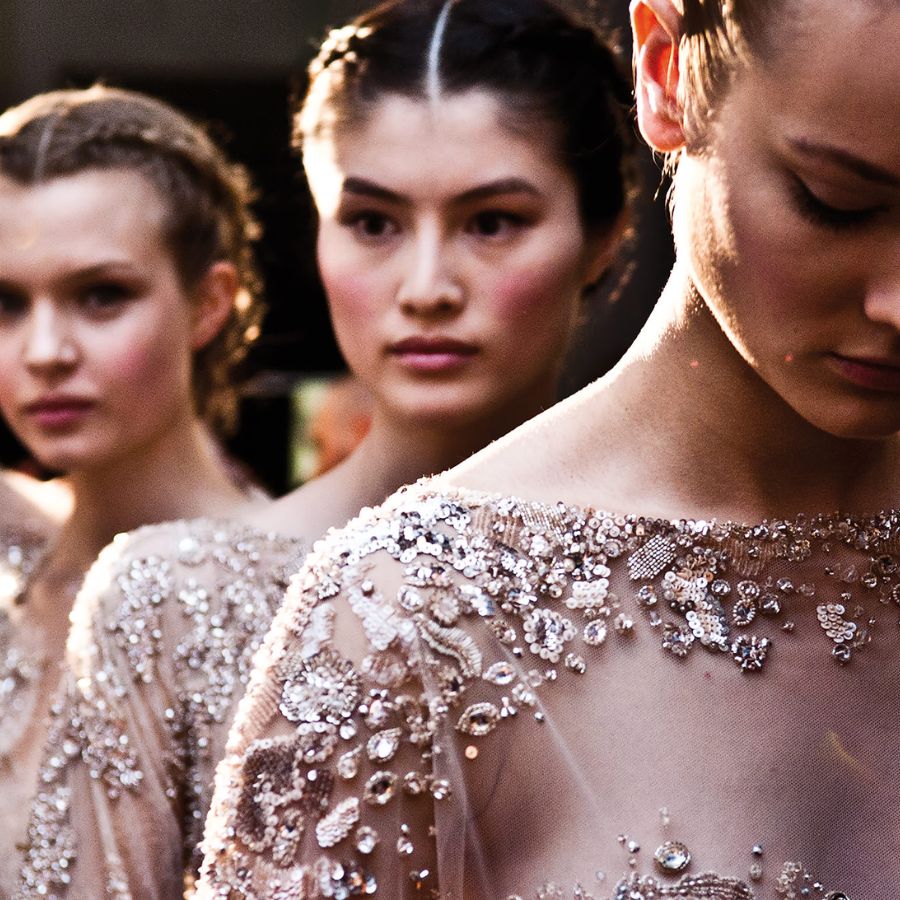 Đá Swarovski là gì? Tại sao Swarovski rất được ưa chuộng? - Hình 3
