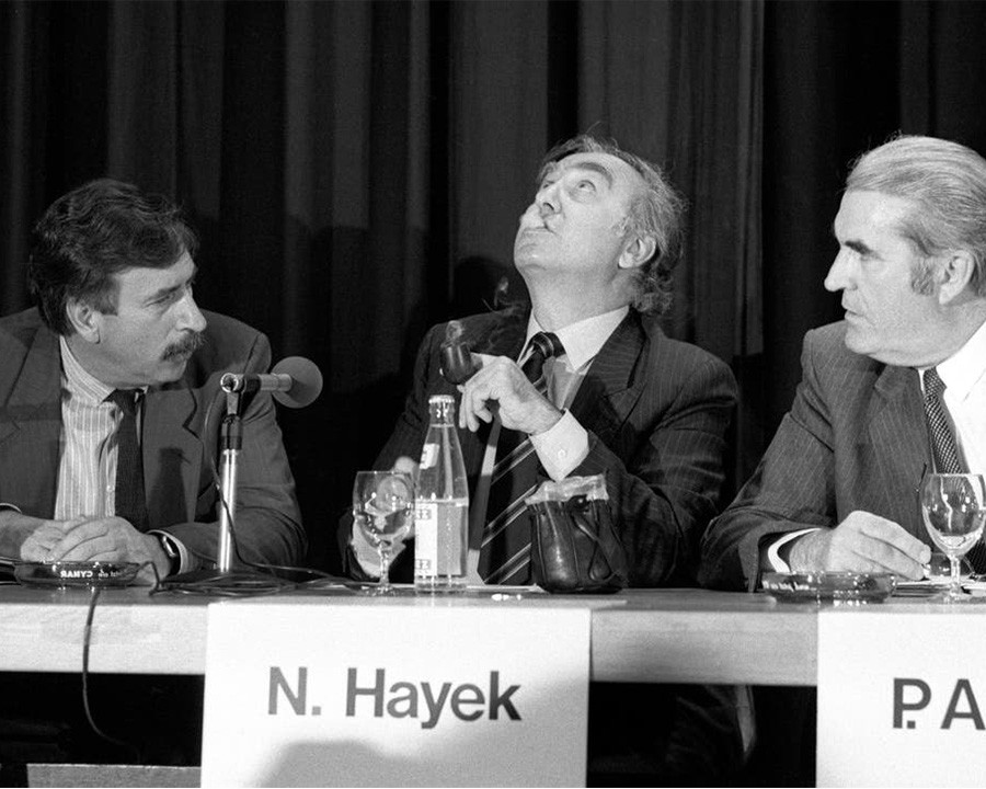 Nicolas Hayek và Ernst Thomke góp phần hình thành tập đoàn Swatch - ảnh 4