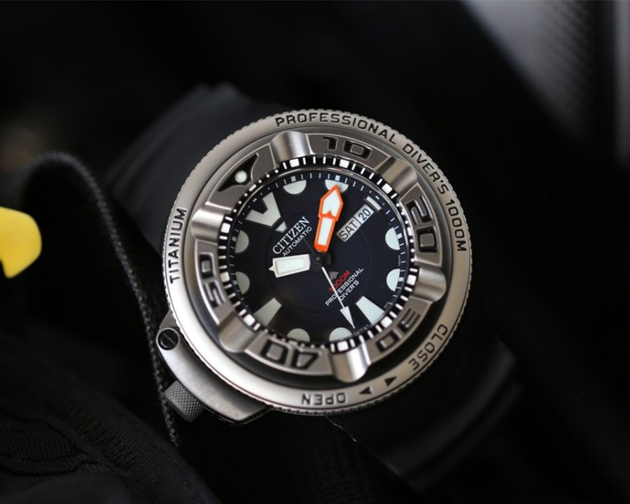 sieu pham citizen promaster autozilla chinh phuc do sau 1000m