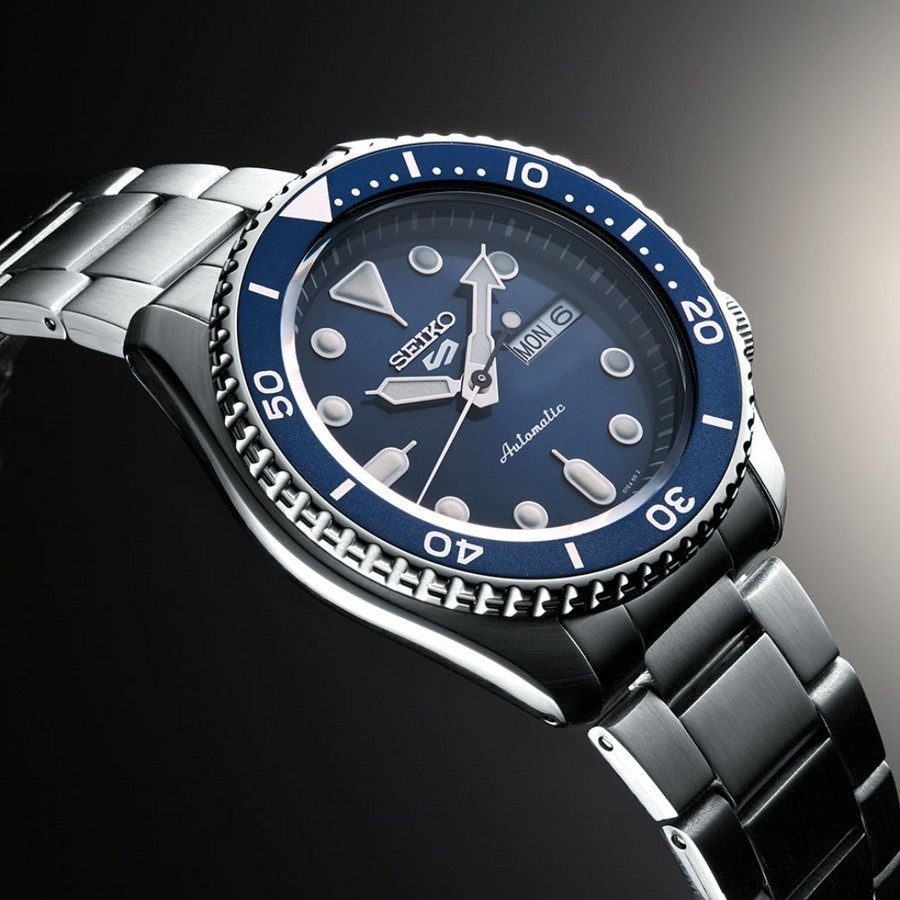 Đặc điểm và tính năng của Seiko 5 2019