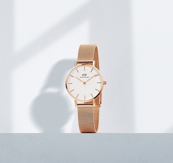 Đồng hồ Daniel Wellington Petite Evergold DW00100350 chính hãng 100% - ảnh 3