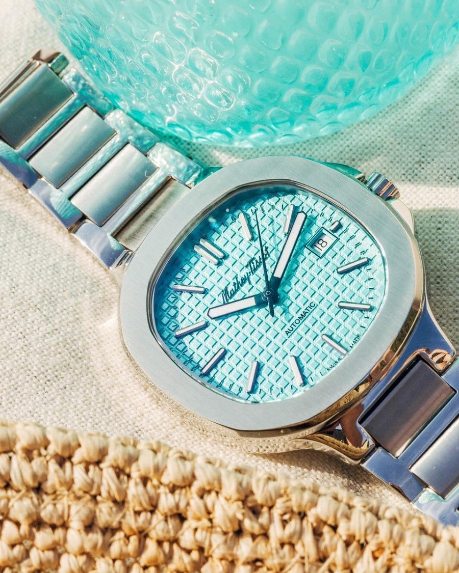 Quy trình sản xuất ra những chiếc Mathey-Tissot cực kỳ khắt khe