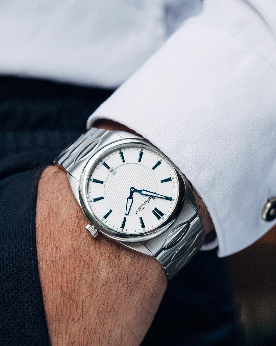 Nhược điểm trên Mathey Tissot chính hãng