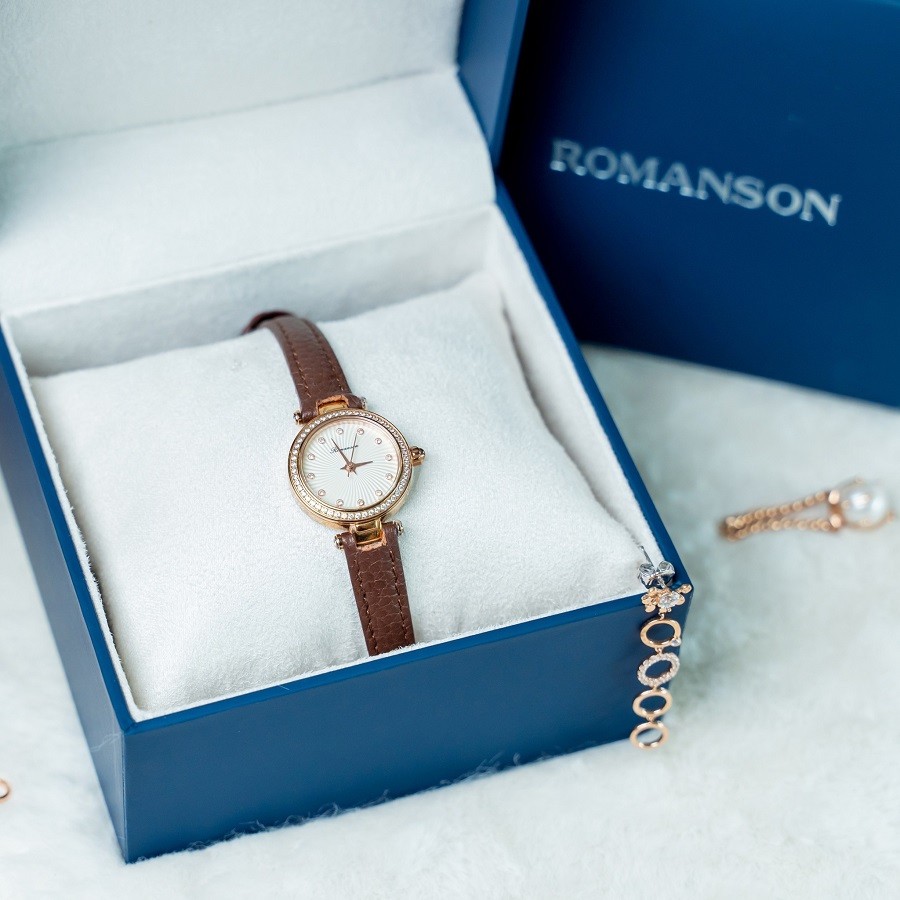 Đồng hồ Romanson nữ nhỏ nhắn