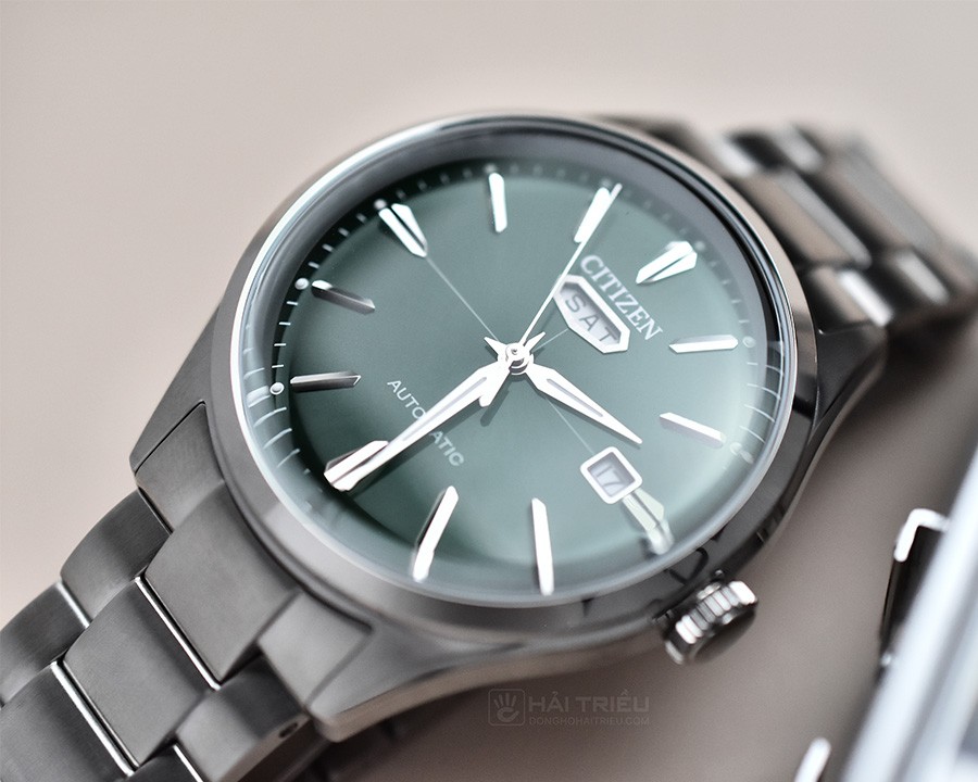 Đồng hồ Citizen C7 với ngoại hình bắt mắt, chất lượng được nâng cấp nhờ vào bộ máy mới nên tuổi thọ sử dụng sẽ dài lâu - ảnh 8
