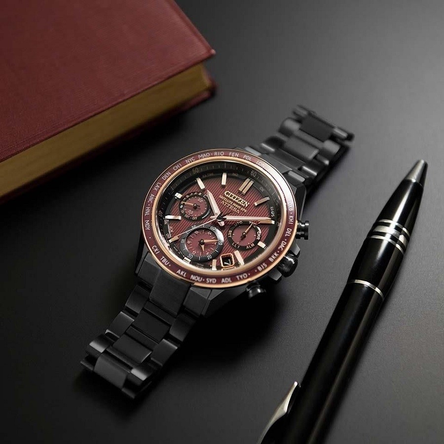 Citizen Attesa Eco drive titanium tích hợp nhiều chức năng hiện đại - ảnh 5