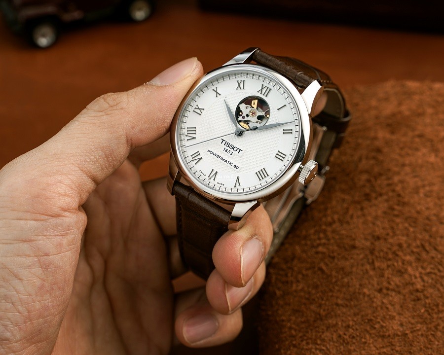 Cách chỉnh giờ đồng hồ Tissot 1853 - ảnh 2