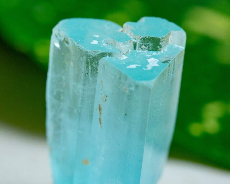 Đá Aquamarine là gì? Ý nghĩa, công dụng, hợp cung mệnh nào?