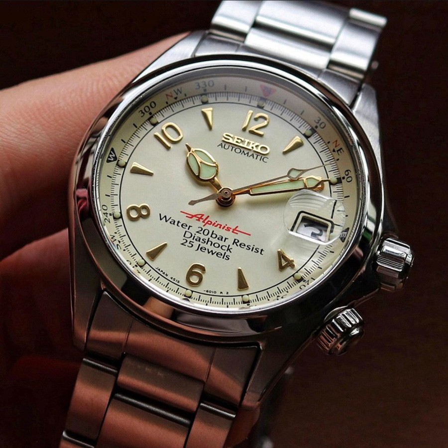 Red Alpinist dưới dòng Prospex tấn công thị trường