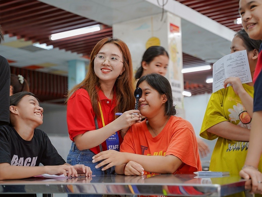 Không khí gần gũi và thân thiện được đội ngũ Hải Triều tạo ra trong chuỗi hoạt động - ảnh 10