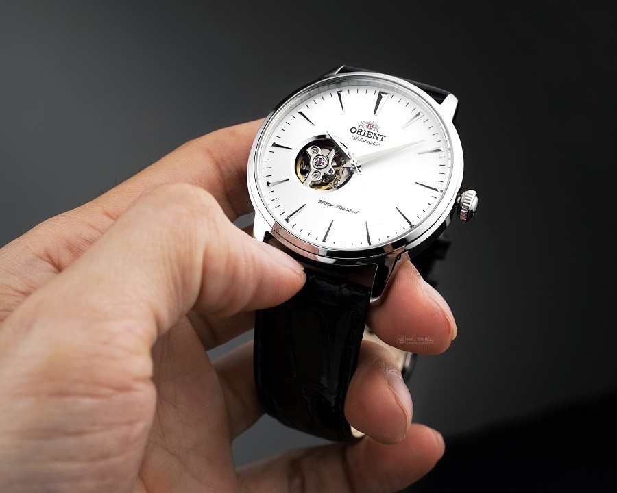 Orient Esteem là bộ sưu tập đồng hồ cơ phù hợp để đeo mỗi ngày