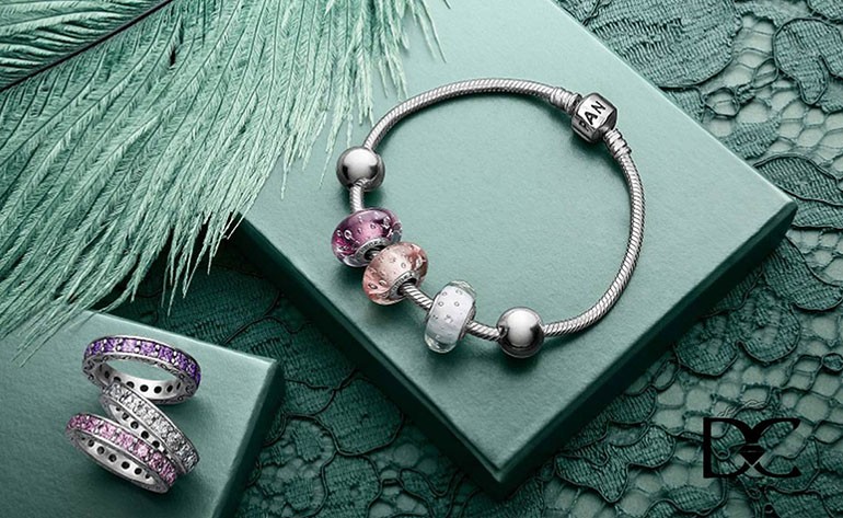 Top 10 những thương hiệu thời trang nổi tiếng cho giới trẻ ảnh 13