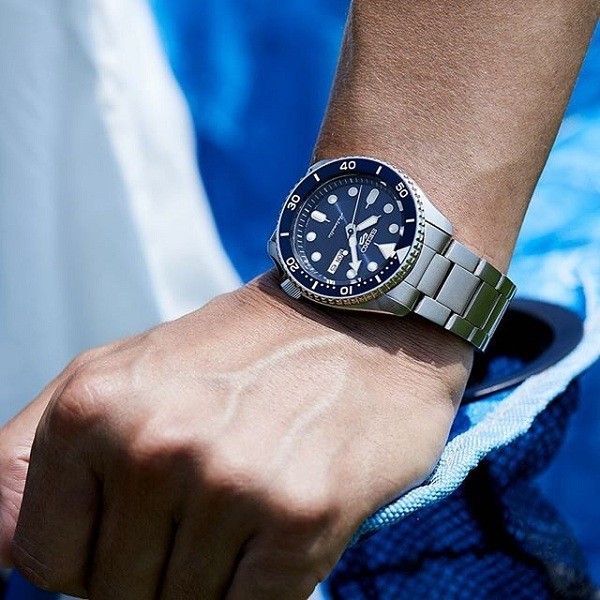 Vẻ đẹp cuốn hút của Seiko 5 Sports - Hình 14