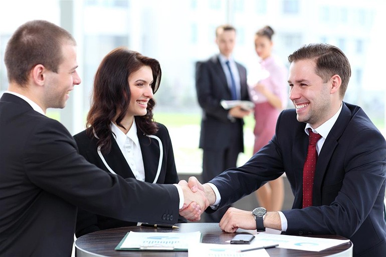 Tuổi Quý Dậu sinh năm 1993 mệnh gì? Hợp màu gì? Hợp với ai?