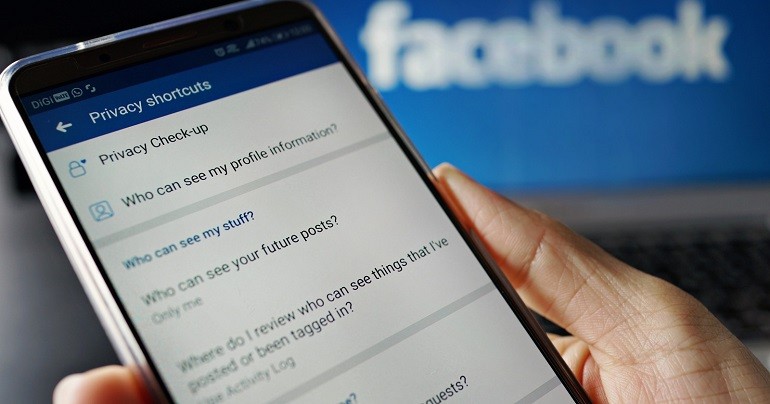 Cách không bị Hack Facebook là tránh hiển thị công khai tài khoản email trên hồ sơ Facebook - Ảnh 17