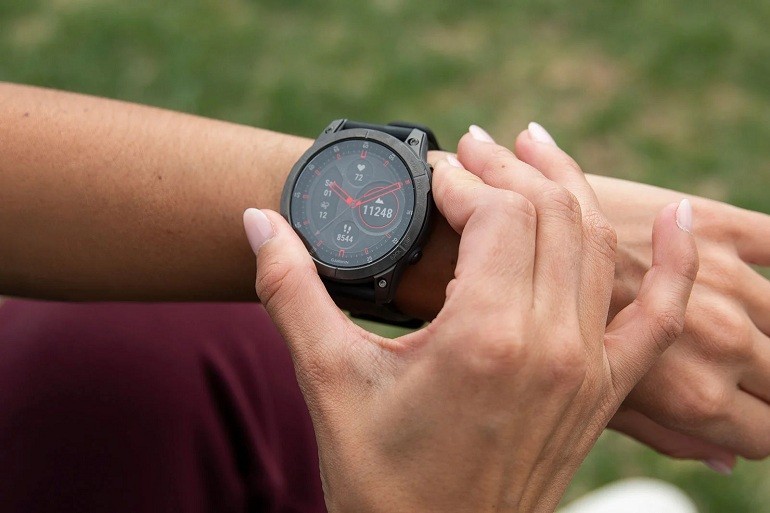 Đồng hồ chạy bộ Garmin cũ hay mới đều được tín đồ đam mê chạy bộ mong muốn sở hữu - Hình 1