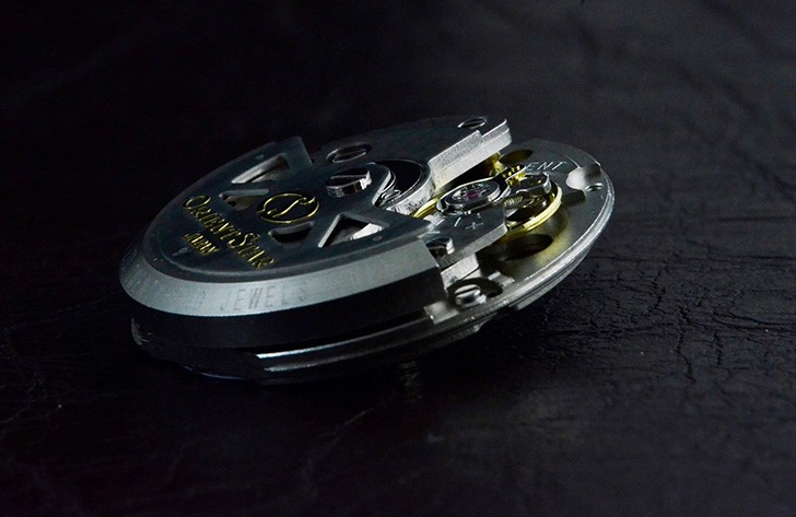 Đồng hồ Orient Star SDK05004K0 thiết kế mặt hề lộ cơ độc đáo ảnh 2