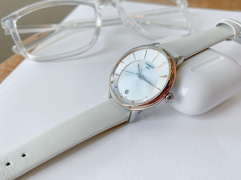 Đồng hồ Tissot T-Lady T133.210.26.031.00 chính hãng 100% - hình 3