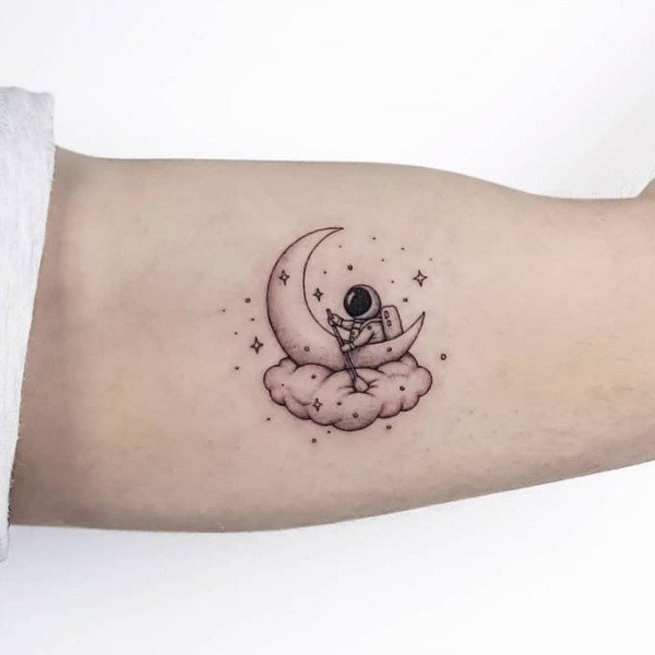 Gợi Ý Các Mẫu Hình Xăm Châu Âu Đẹp Giúp Bạn Phá Cách - Rio Tattoo Studio