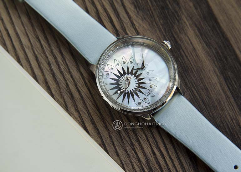 quà tặng 20-10 tặng cô giáo - đồng hồ ba lê