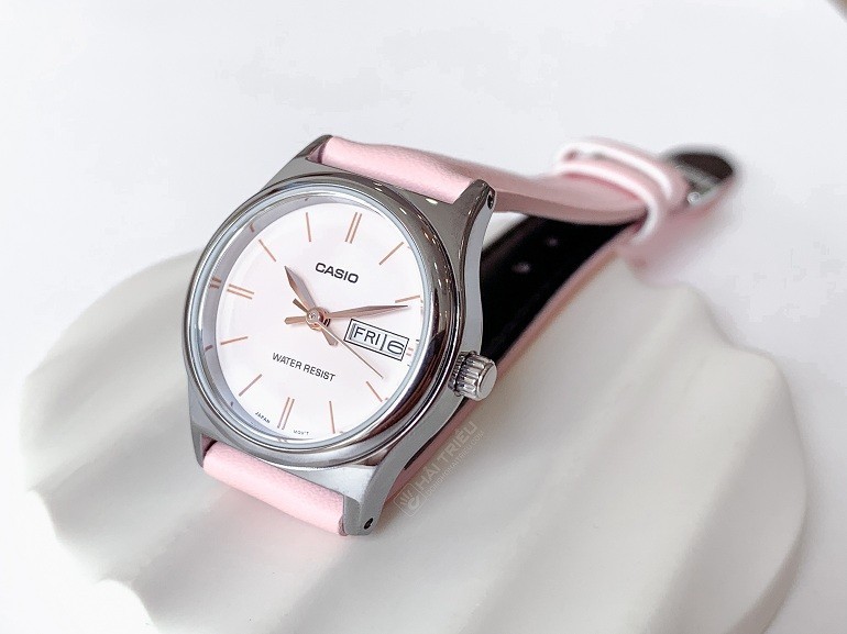 Bộ máy Quartz hoàn thành tốt chức năng giữ cho đồng hồ Casio LTP-V006L-4BUDF vận hành ổn định - Hình 5