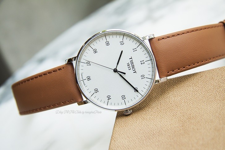7 lý do nên sở hữu ngay đồng hồ Tissot T109.610.16.037.00 - Ảnh: 2