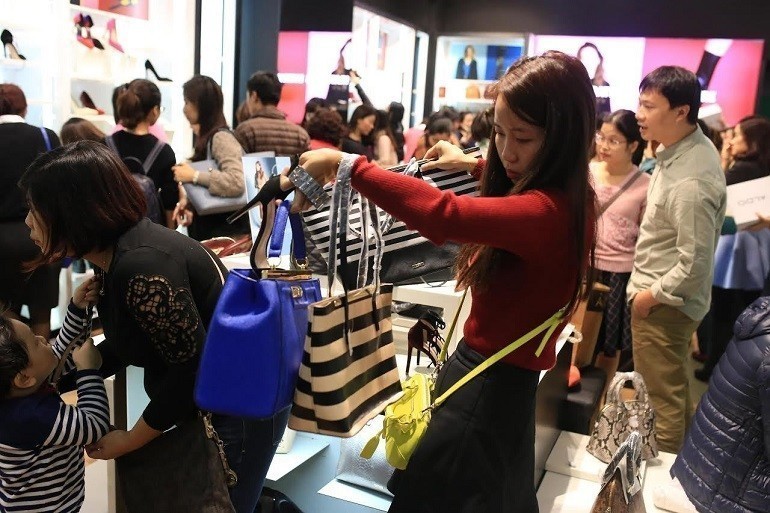 Black Friday và rất nhiều khuyến mãi- Ảnh: 7