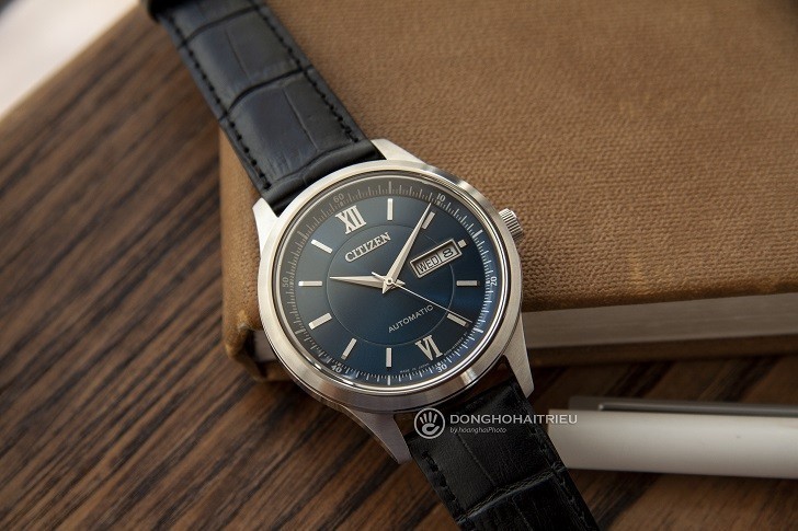 Mặt số đồng hồ nam Citizen NY4050-03L được gia công tinh tế đến từng chi tiết nhỏ - Ảnh 1