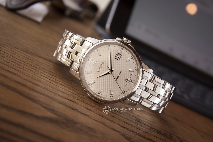 Đồng hồ Doxa 205.10.023.10 máy tự động Thụy Sỹ mạnh mẽ - Ảnh: 5