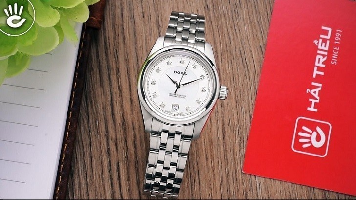 Đồng hồ Doxa D150SWH và giá trị đến từ 11 viên kim cương - Ảnh: 1