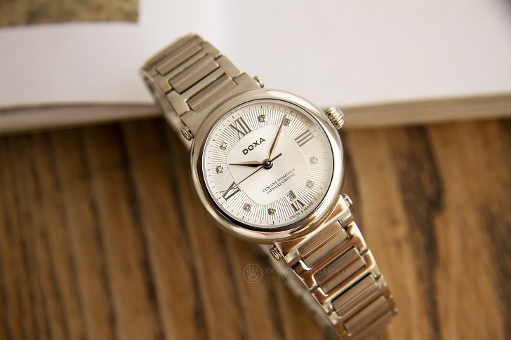 Doxa D186SSD đẳng cấp với 8 viên kim cương thật trên mặt số - Ảnh: 1