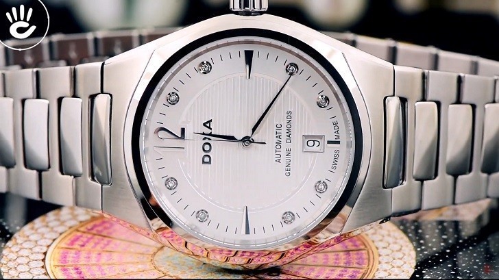 Doxa D189SSV đắt giá không chỉ nhờ 8 viên kim cương tự nhiên - Ảnh: 6