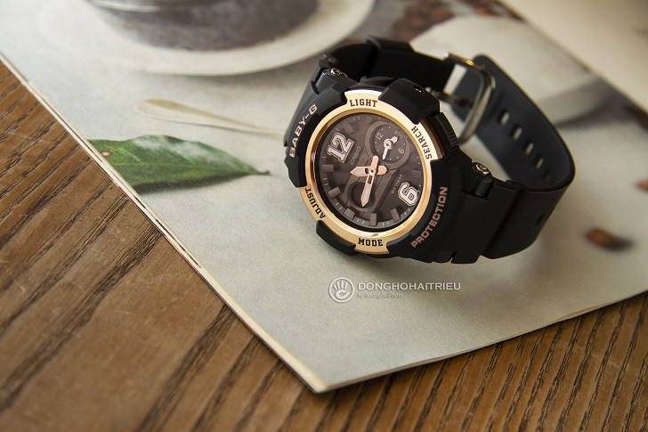 Baby-G BGA-210-1BDR năng động cùng hàng loạt tính năng thể thao - Ảnh 1