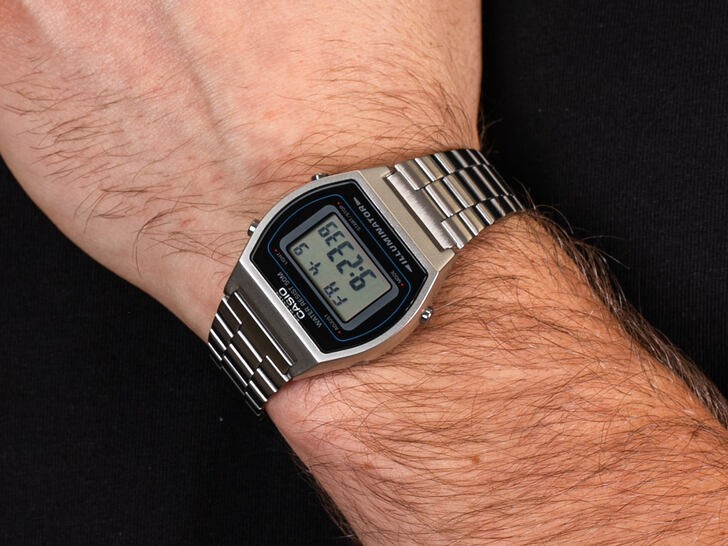 Đồng hồ Casio B640WD-1AVDF giá rẻ và thay pin miễn phí - Ảnh 3