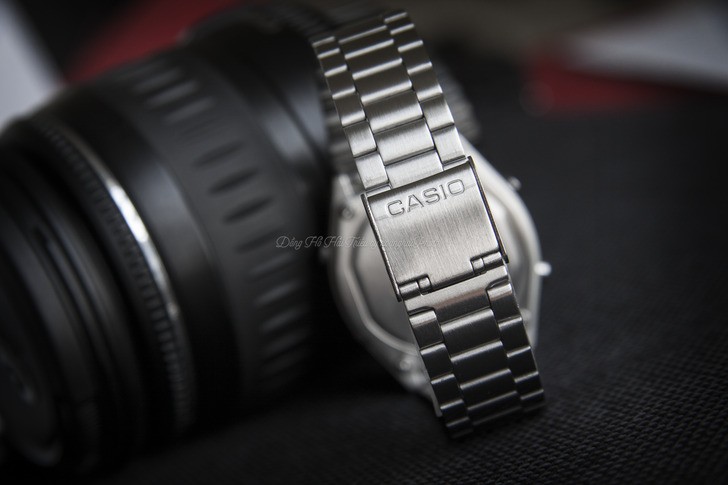 Đồng hồ Casio B640WD-1AVDF giá rẻ và thay pin miễn phí - Ảnh 4