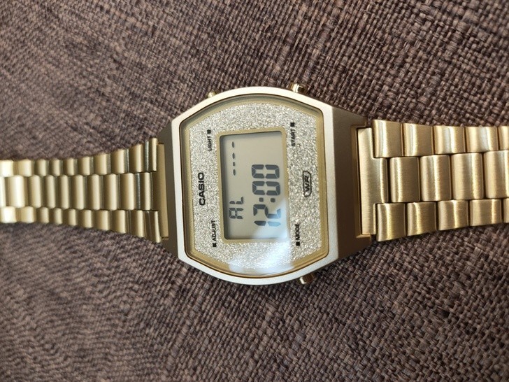 Đồng hồ Casio B640WGG-9DF siêu bền, miễn phí thay pin - Ảnh 2