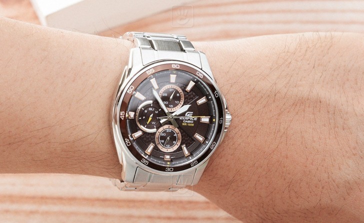 Đồng hồ Casio EF-334D-5AVUDF: vẻ ngoài mạnh mẽ, cứng cáp - Ảnh 2