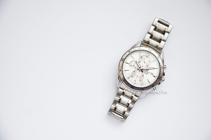 Đồng hồ Casio Edifice EFR-546SG-7AVUDF thay pin miễn phí - Ảnh 1