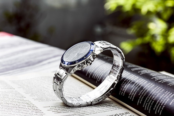 Đồng hồ Casio EFV-540D-1A2VUDF giá rẻ, thay pin miễn phí - Ảnh 2
