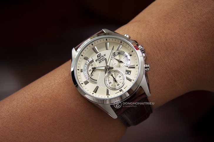 Đồng hồ Casio Edifice EFV-580L-7AVUDF wr100m, đi bơi được - Ảnh: 4