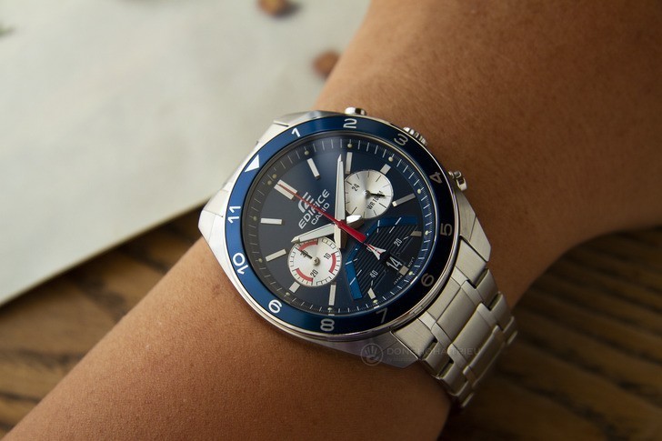 Đồng hồ Casio Edifice EFV-590D-2AVUDF thể thao, có Chronograph - Ảnh 2