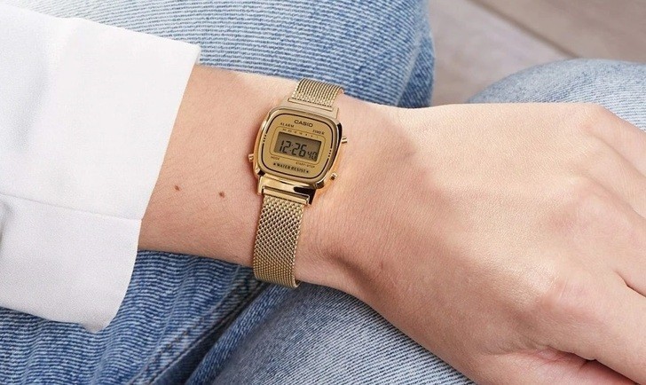 Đồng hồ nữ Casio LA670WEMY-9DF giá rẻ, thay pin miễn phí - Ảnh 1