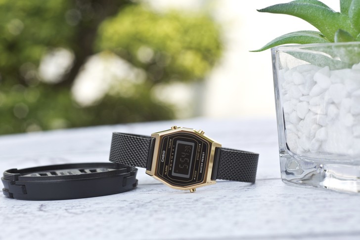 Đồng hồ nữ Casio LA690WEMB-1BDF giá rẻ, thay pin miễn phí - Ảnh 2