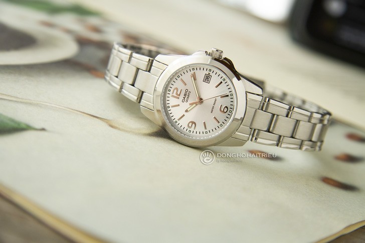 Đồng hồ Casio LTP-1215A-7ADF giá rẻ và thay pin miễn phí - Ảnh 1