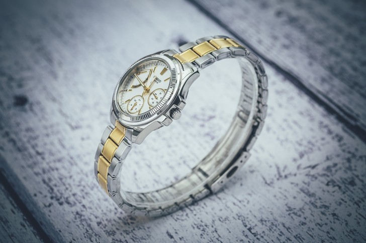 Mẫu Casio LTP-2089SG-7AVDF sang trọng cùng nhiều tính năng - Ảnh 3