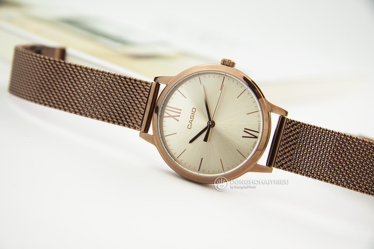 Đồng hồ Casio LTP-E157MR-9ADF giá rẻ, thay pin miễn phí - Ảnh 4
