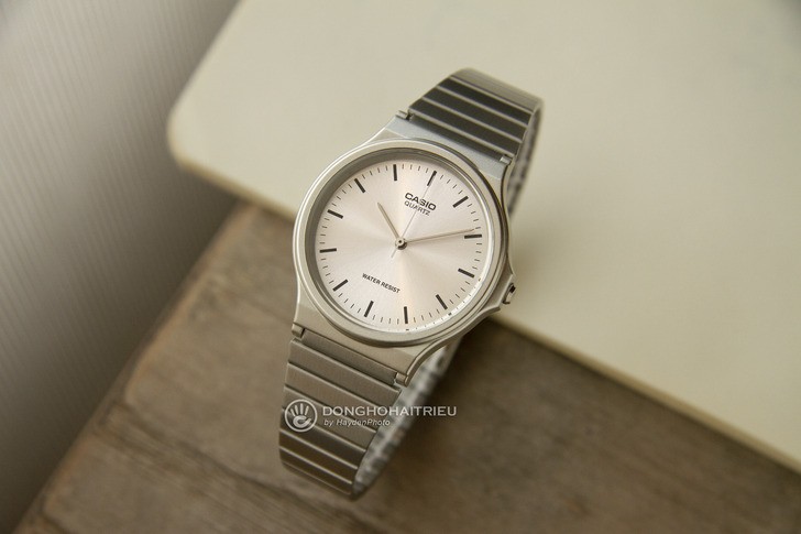 Đồng hồ Casio MQ-24D-7EDF giá rẻ, được thay pin miễn phí - Ảnh 2