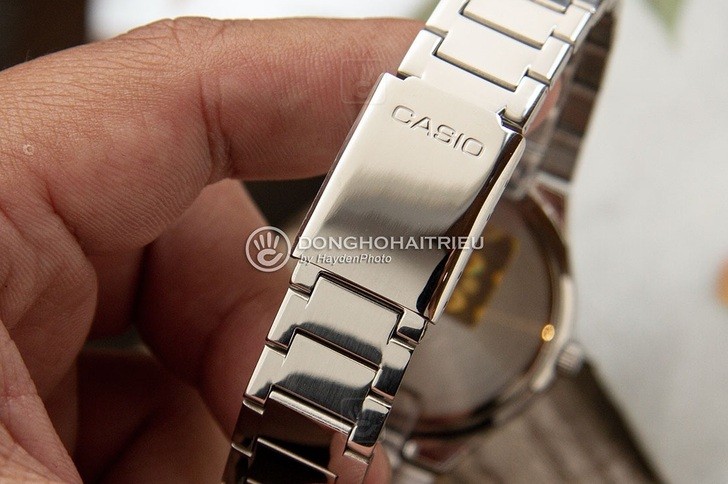  Đồng hồ Casio MTP-1170A-2ARDF sở hữu sắc xanh ấn tượng - Ảnh 5