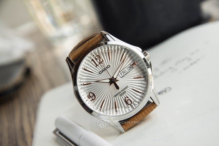 Đồng hồ Casio MTP-E120LY-7AVDF sở hữu mặt số lạ mắt - Ảnh 4