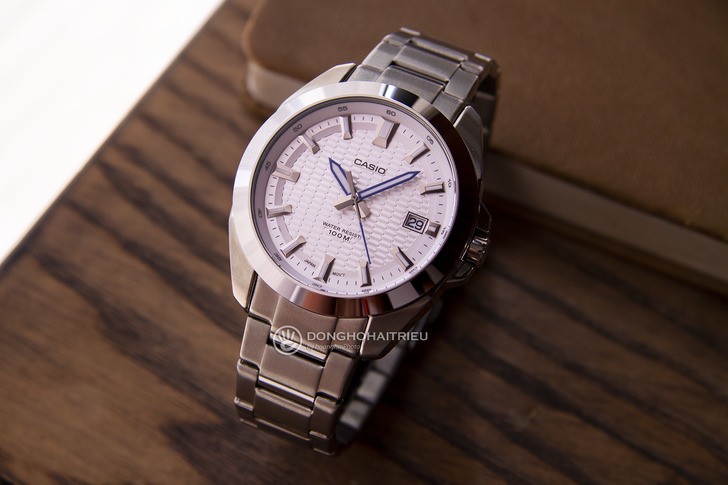 Đồng hồ Casio MTP-E400D-7AVDF: Thiết kế cứng cáp và bền bỉ - Ảnh 6